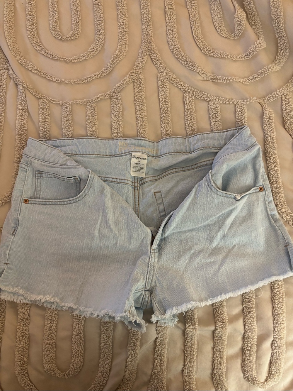 No Boundaries Light Blue Frayed Hem Denim Shorts